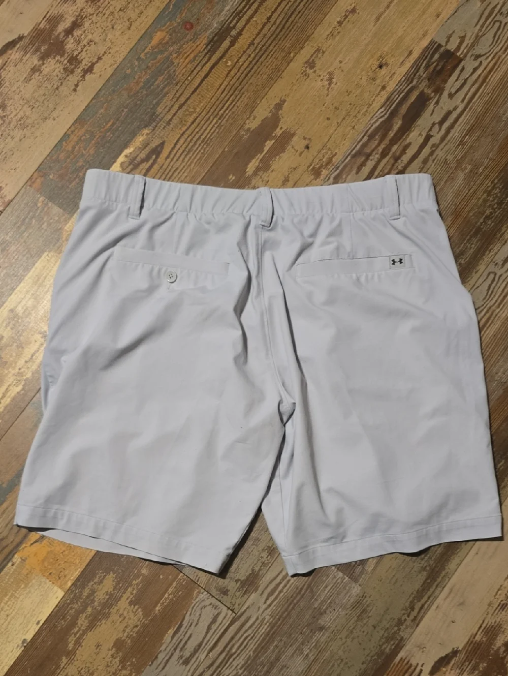 Under Armour Shorts 38 Golf Golfing Active-wear Tennis Outdoor Course Short - Picture 3 of 3